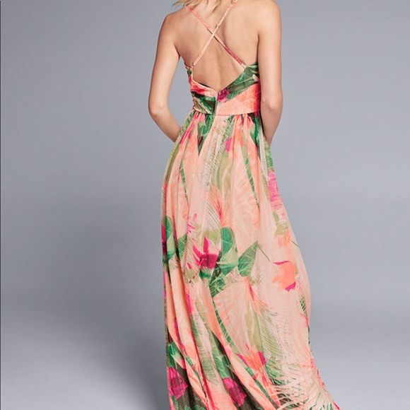 Venus Maxi Dress Size 10 - Picture 2 of 8